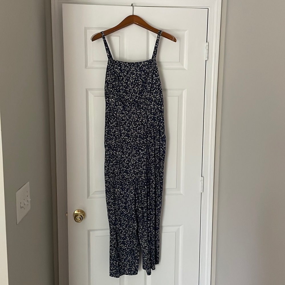 Navy floral midi length Jumpsuit